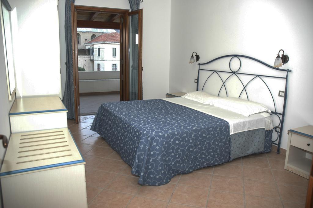 Eolian Residence Lípara Quarto foto