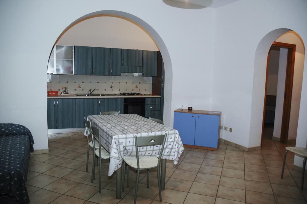 Eolian Residence Lípara Quarto foto